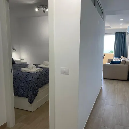 San Agustin Seaview Blue Apartment *